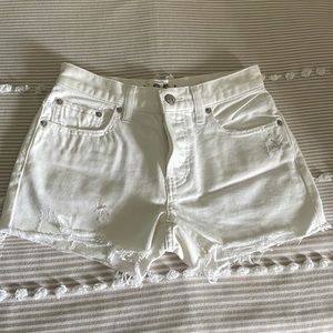 NWOT Free People Sofia White Shorts, Size 25